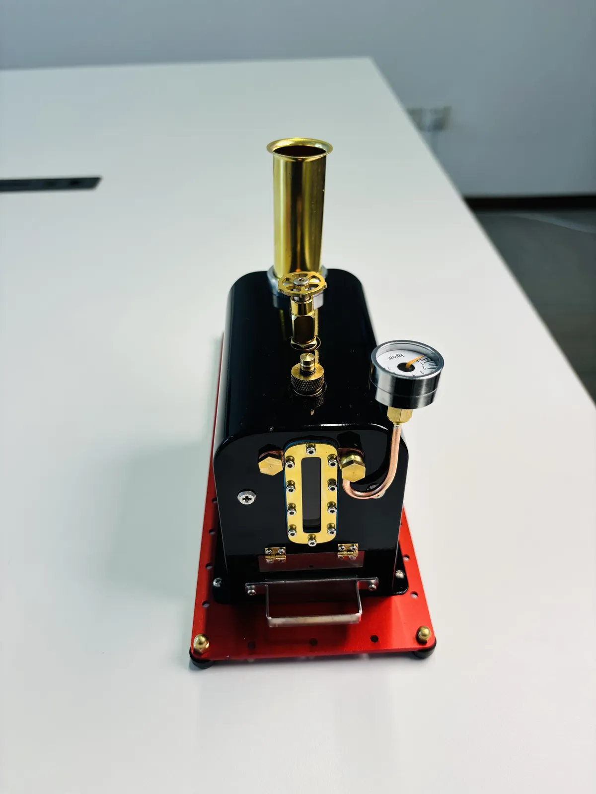 BL1K model steam engine — view 28