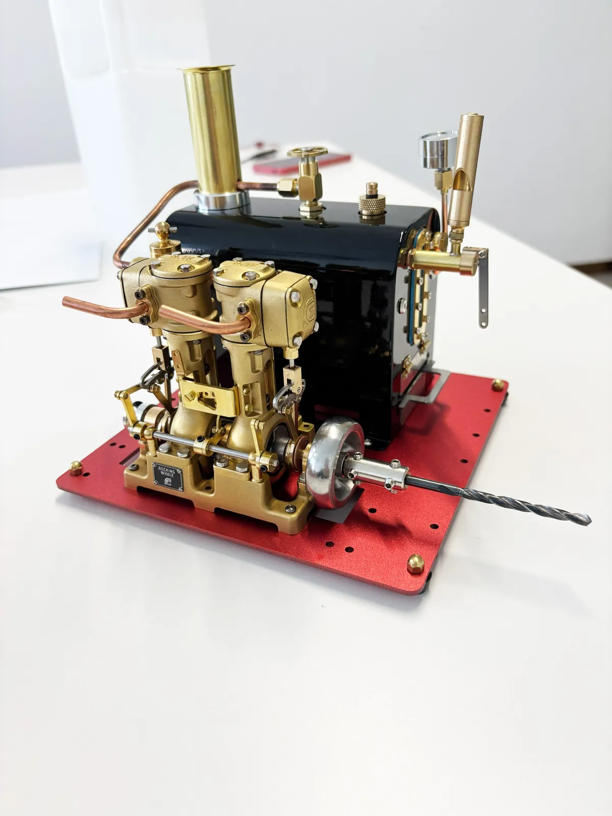 BL2 model steam engine — view 9