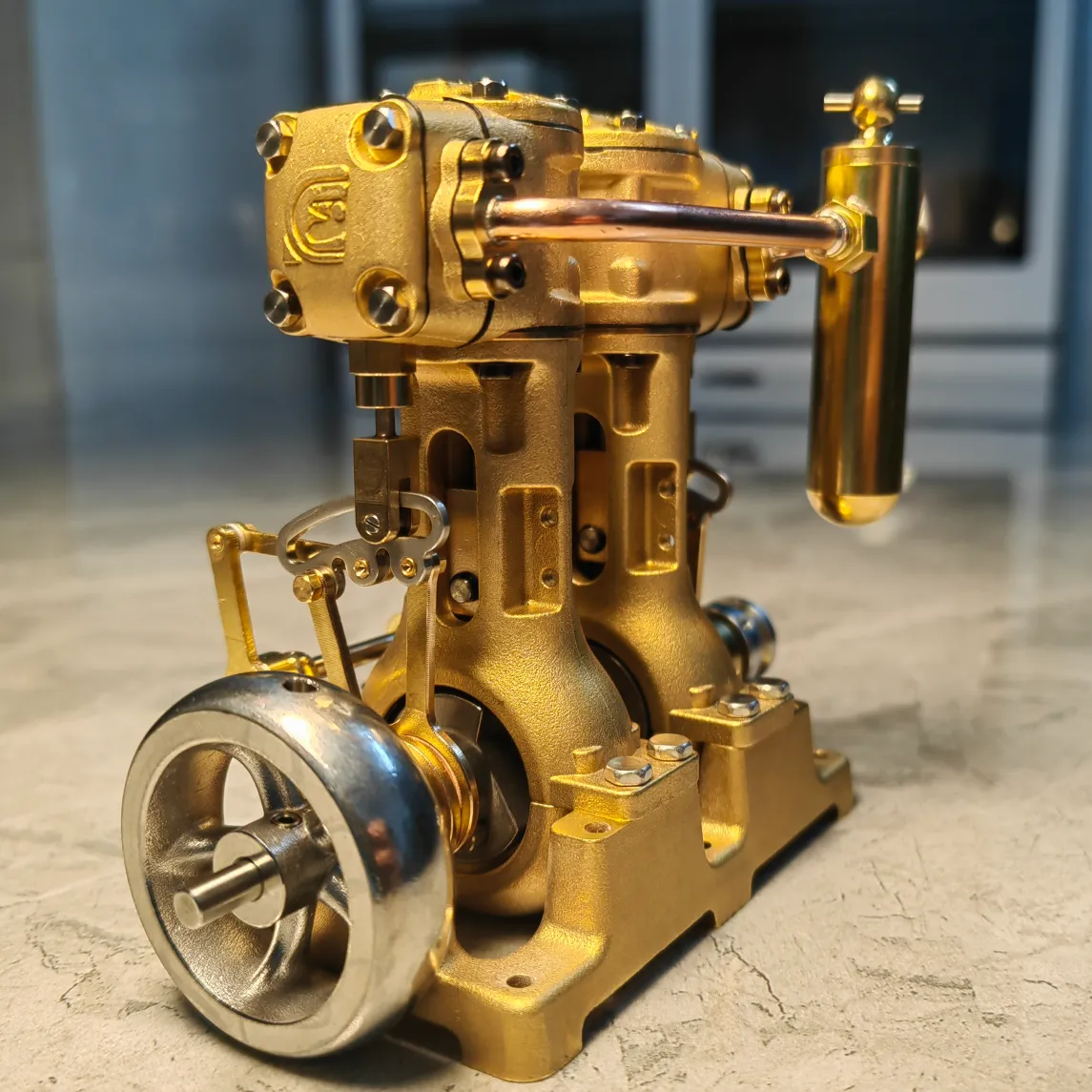 L2 model steam engine — view 12